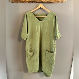 Handmade Linen Lagenlook V‑Neck Pocket Midi Dress in Matcha Green - High/low hem